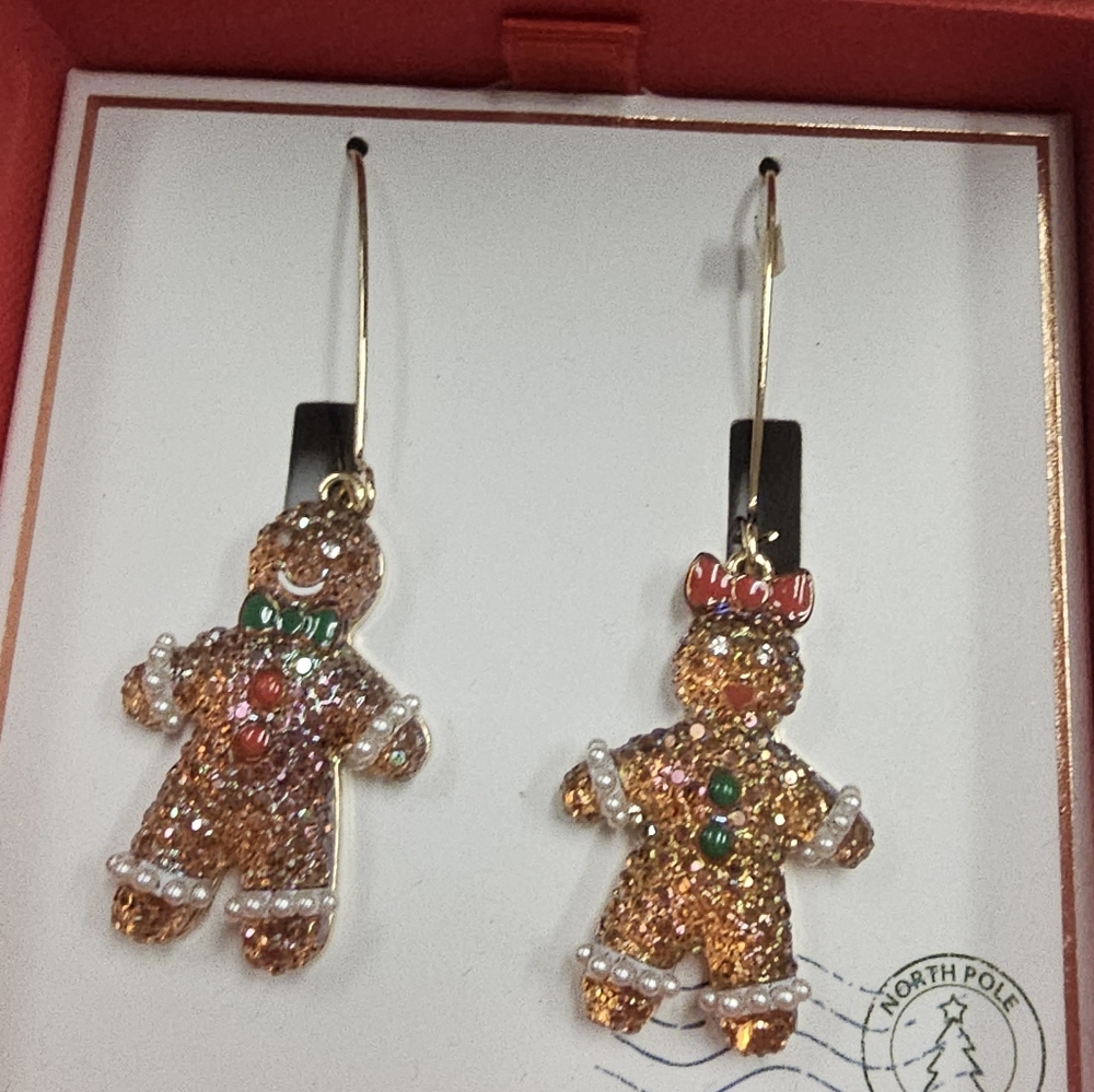 NWT Betsey Johnson Jingle & Joy Boy Girl Gingerbread Man Dangle Drop Earrings